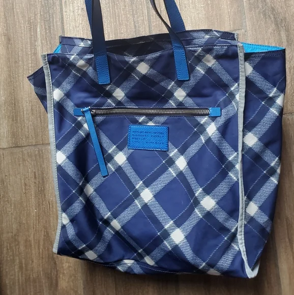 Marc By Marc Jacobs Skipper Blue Multi Nylon Tote Bag. - Picture 3 of 16